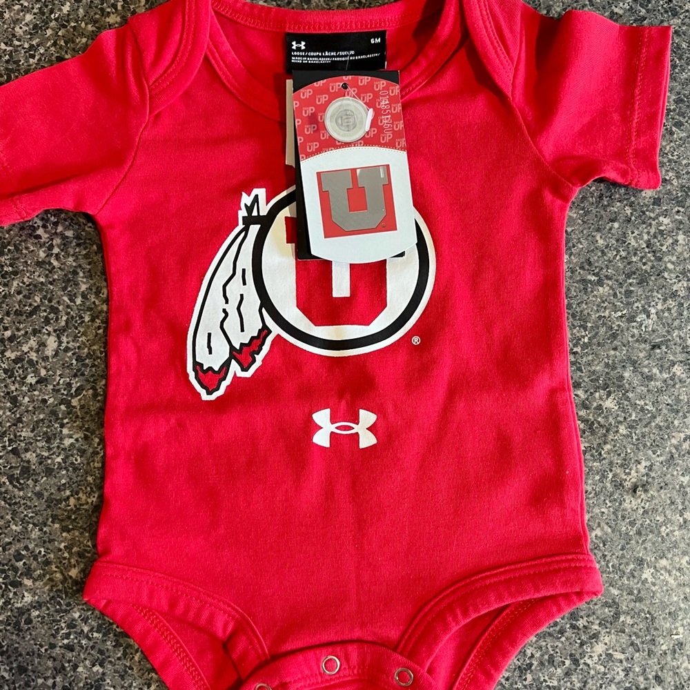 Utah Utes Infant Under Armour onsie